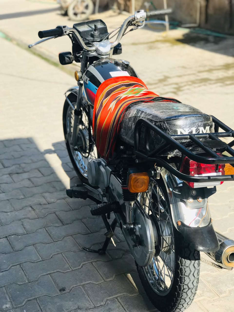 السلام عليكم دراجه نامه امتياز موديل ٢٠٢٥ دراجه جاهزه خير من الله اوراق كامله مكينه نضيفه صوت مابيها ناعمه متوازي عليها.   العنوان بابل الكفل   الاستفسار ***********
