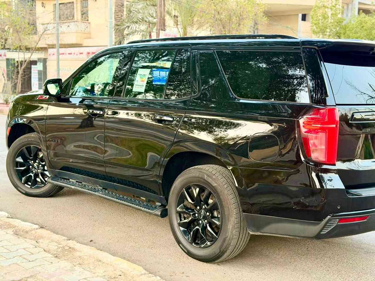 🔥 تاهو Z71 بانوراما 2023 🔥
💥 الفئة الرياضية الأقوى من تاهو Z71 – فول مواصفات (1-1)

🚘 موديل: 2023

📍 رقم: بغداد – تحويل مباشر

📏 الممشى: 44ألف 

⚙️ المحرك: V8 سعة 5.3 لتر 

مغلفة  

 

 

✨ المواصفات:

✅ بانوراما

✅ بصمة تشغيل + بصمة أبواب

✅ تشغيل عن بُعد

✅ مقاعد جلد رصاصي كهربائية

✅ حفظ وضعيات للمقاعد

✅ تدفئة للمقاعد الأمامية والخلفية

✅ دفع رباعي 4×4

✅ شاشة عدادات ديجيتال كاملة

✅ نظام صوتي Bose

✅ شاشات خلفية

✅ كاميرات 360° (5 كاميرات عالية الدقة)

✅ باب صندوق كهربائي

✅ رادار مانع تصادم أمامي

✅ رادار المحافظة على المسار

✅ رادار النقطة العمياء

✅ رادار خلفي

✅ شاحن لاسلكي للجوال

✅ ستيرن كهربائي مع تدفئة

✅ حساسات أمامية وخلفية

✅ مصابيح LED زينون

✅ تحكم كهربائي بالمقاعد الخلفية

✅ Auto Stop / Start 

السعر 435 ورقه 

عنوان بغداد 
 ***********
