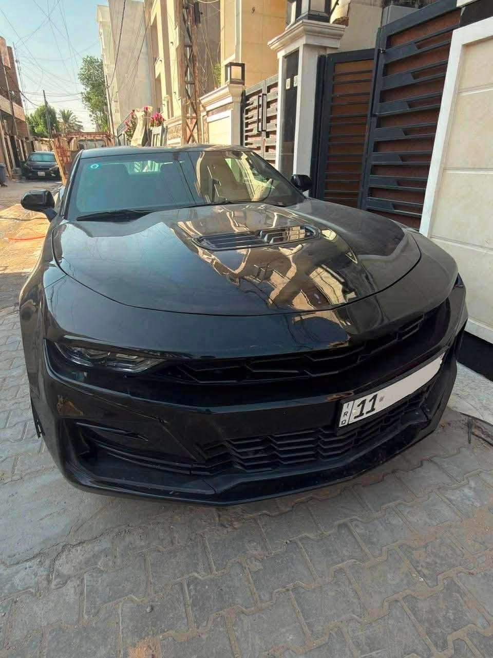 السلام عليكم 
مكلف بالنشر
كمارو 2023 الشكل الجديد 
فئه RS محرك 6 سلندر 3600
حادثها 3 قطع اماميه بدون شواصي بدون لغود سونار موجود 
المواصفات معروفه مال ال RS
بصمة 
3 مودات قيادة 
بصمة ابواب
شفتات ستيرن
تحكمات ستيرن فول
سايد بريك دكمه
تشغيل عن بعد
شاشه كبيره لمس
كار بلاي
بلوتوث + اواكس + USB
 بجم حديث بلاد
بك لايت حديث دوائر
تبريد ثلج
كير محرك كفاله
باقي المواصفات معروفه
السعر 150 ورقه وبيها مجال
رقم بغداد الجديد
العنوان بغداد
الاستفسار

***********
