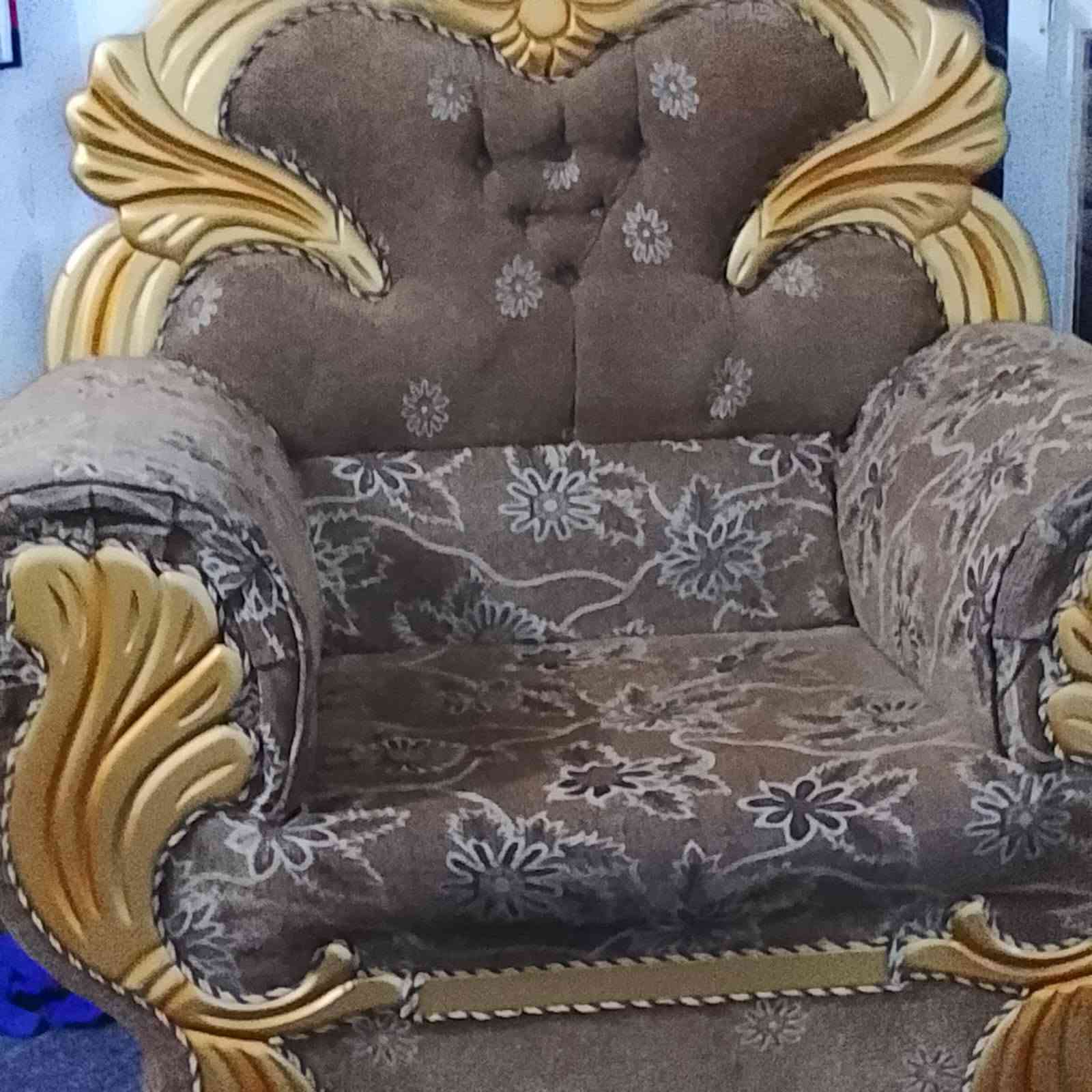 كنب • جديد • للبيع