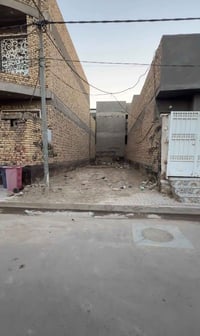 عرصة • ١٠٠م • حي الجامعة