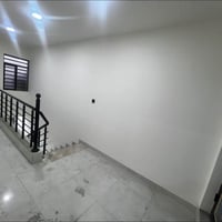 مشتمل ١١٠م • الشعب • مدخلين