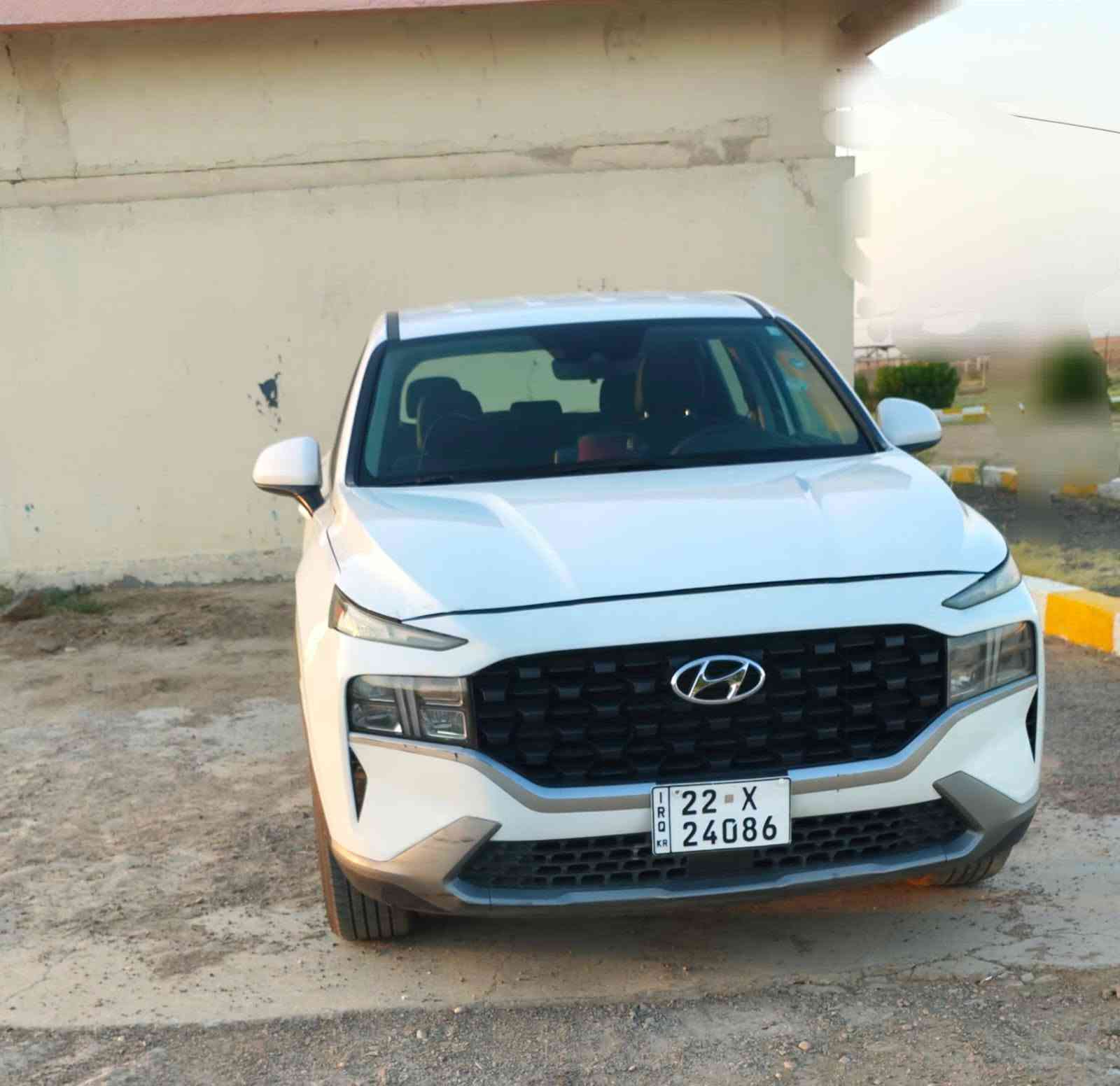 سنتافيو موديل 23 وارد امريكي مكينه2500  نص فول ماشيه 34 ميل حادث بس تبديل جاملغ امامي فقط
السعر 187  باسمي
*********** 
الدوره ابو دشير
