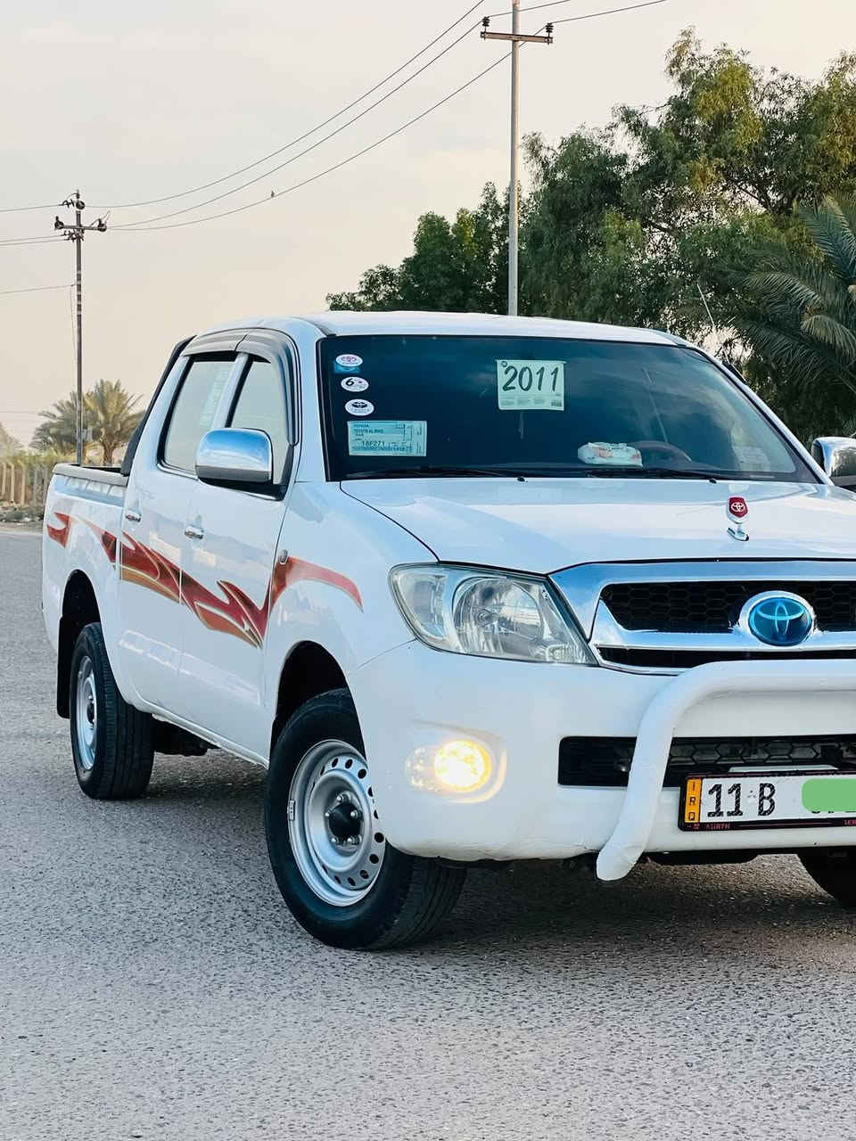 هايلوكس • ٢٠١١ • رقم بغداد