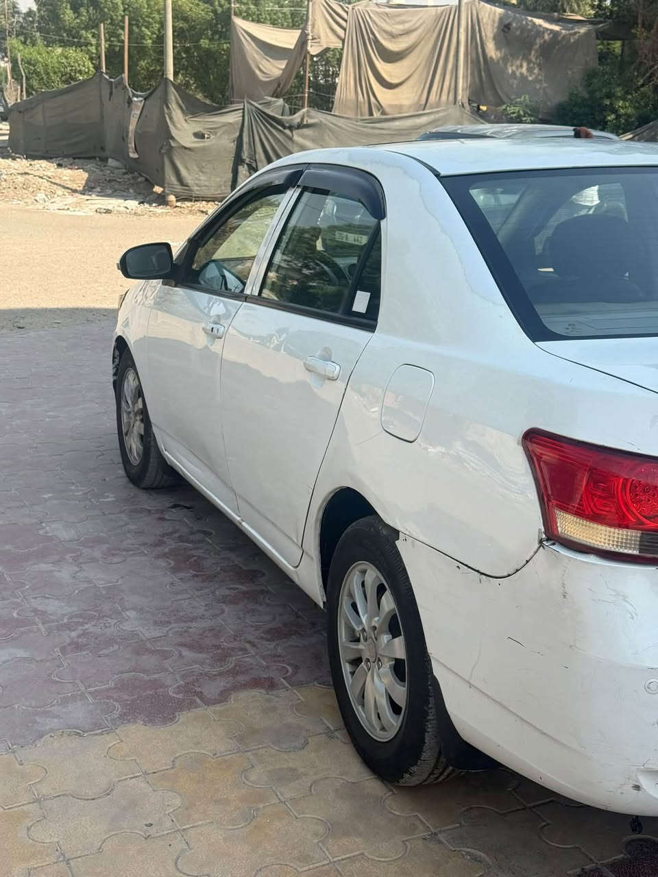 للبيع بي واي دي  جي أثريّ اوتوماتيك رقم بغداد ٢٠١٣
مابيها اي نقص مكفوله من الصبغ والضربه والتبديل فقط جراد بيها بصمه تشغيل وأبواب وجنطه كير مكينه صدر أمامي خلفي كله تمام  مكينه ١٨٠٠ كير أوتو داخل نظيف جداً كشنات جلد بلاد تحكم ستيرن  اشاير بلمري رسائل ترحيب مكان السياره بغداد  حي العامل قرب مسبح الرافدين موبايل *********** بغداد السعر ٥٣ $باسمي تحويل مباشر ثاني يوم رقم وهزة وسنويه جدد
