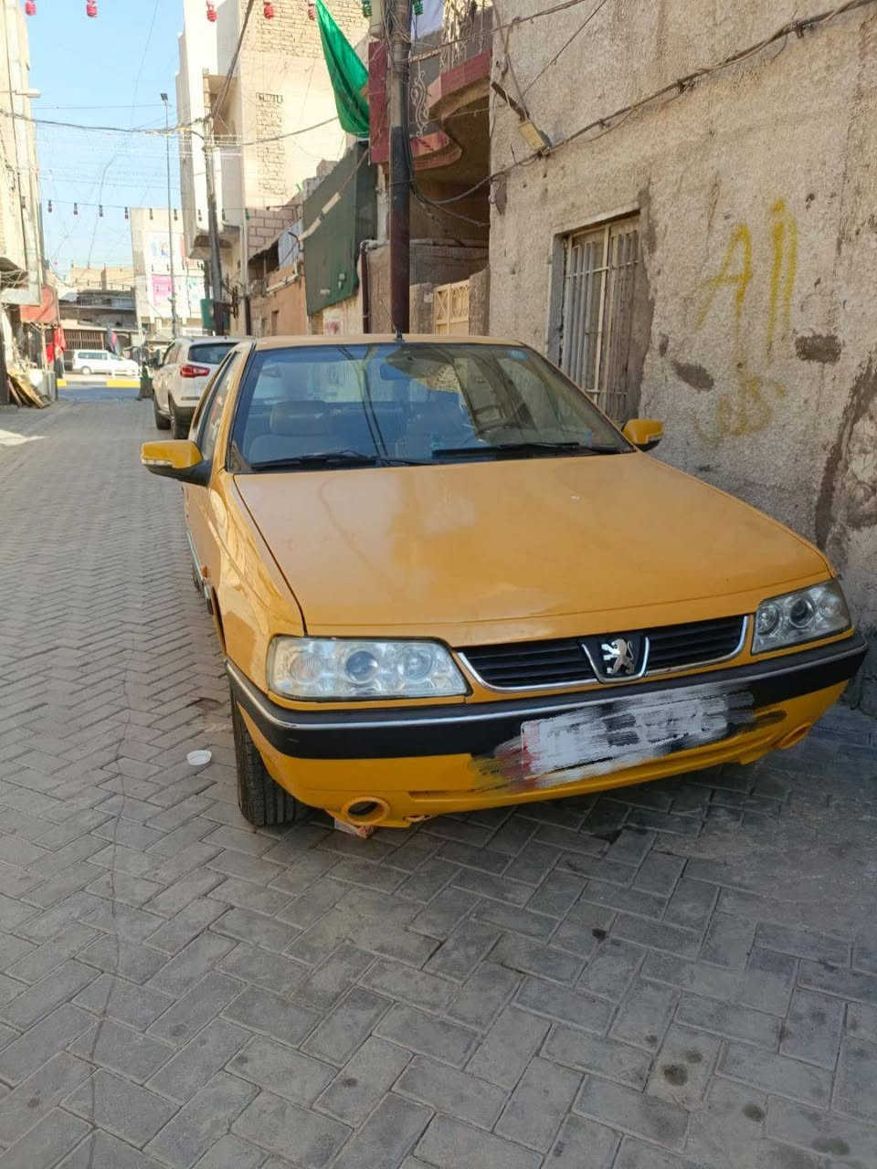 السلام عليكم سيارة بيجو 2016 للبيع........
حالة السيارة :مبدل جاملغ _خيط تبخير _تبريد شغال بس البطل مكسور _تخم تاير جديد _صدر جديد _السيارة حدادية حلوة _كامرة خلفية _ مكينة نضيفة 

السعر 38 ورقة وبيها مجال 

للتواصل ***********
