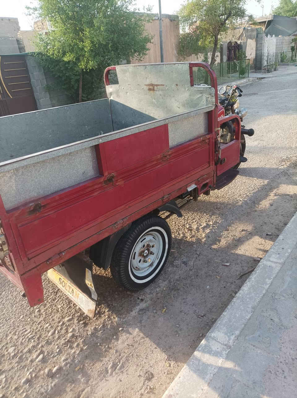 ستوته سلطان مديل 21 جاهزه كهربائيات لايت عينه كلها شغاله 
شوف العين اتصل وبيك خير ودلل سعر مليونيه وربع 
‏‪***********‬‏
