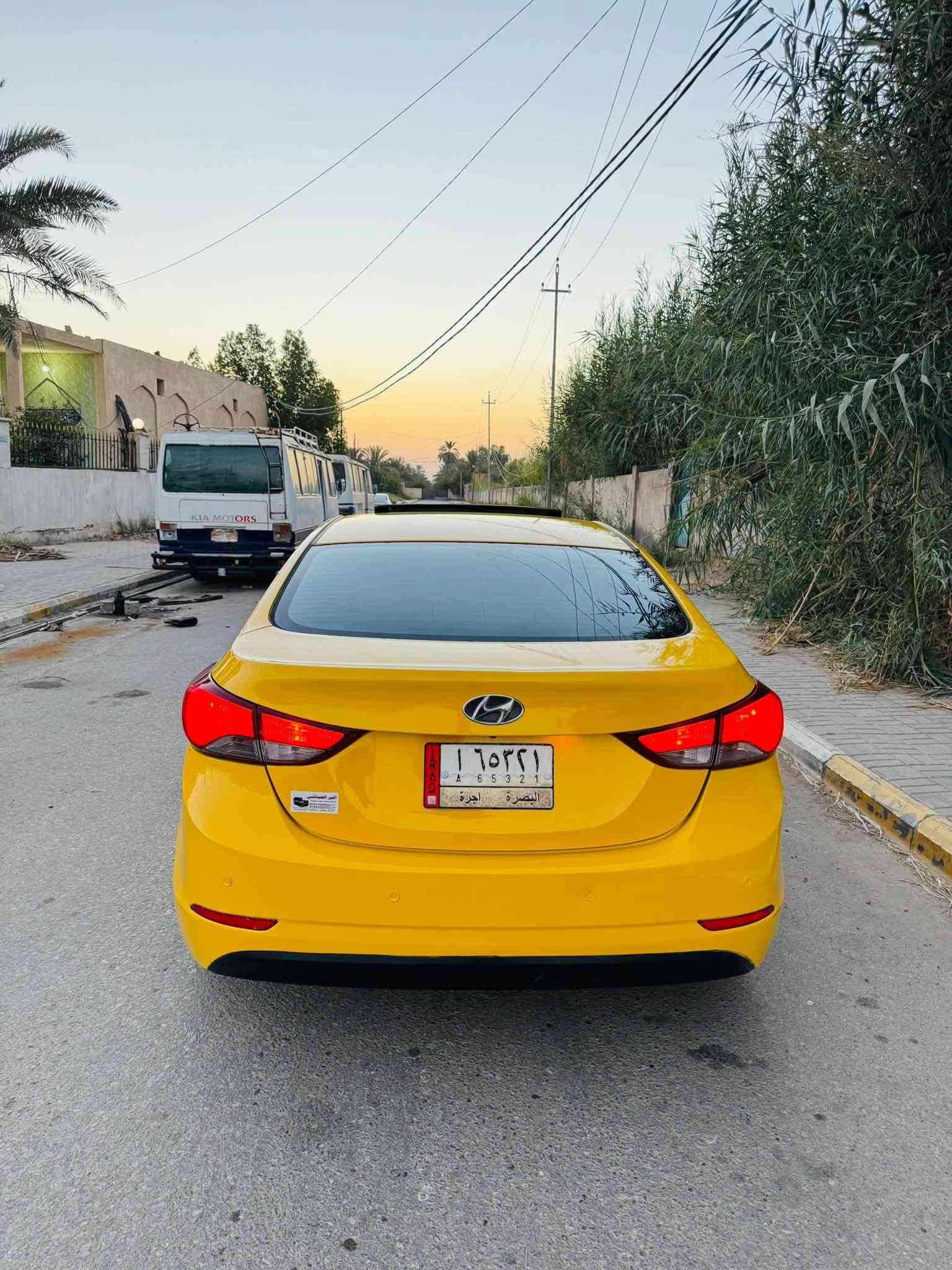 النترا موديل 2015 خليجي 
 تحويل مباشر 
مكفوله من تبديل 
فول موصفات 
محرك 1800 دوش 
السعر 107$وبيه  مجال 
العنوان المثنئ الرميثه معرض اثير الجياشي تواصل علئ الرقم ***********
