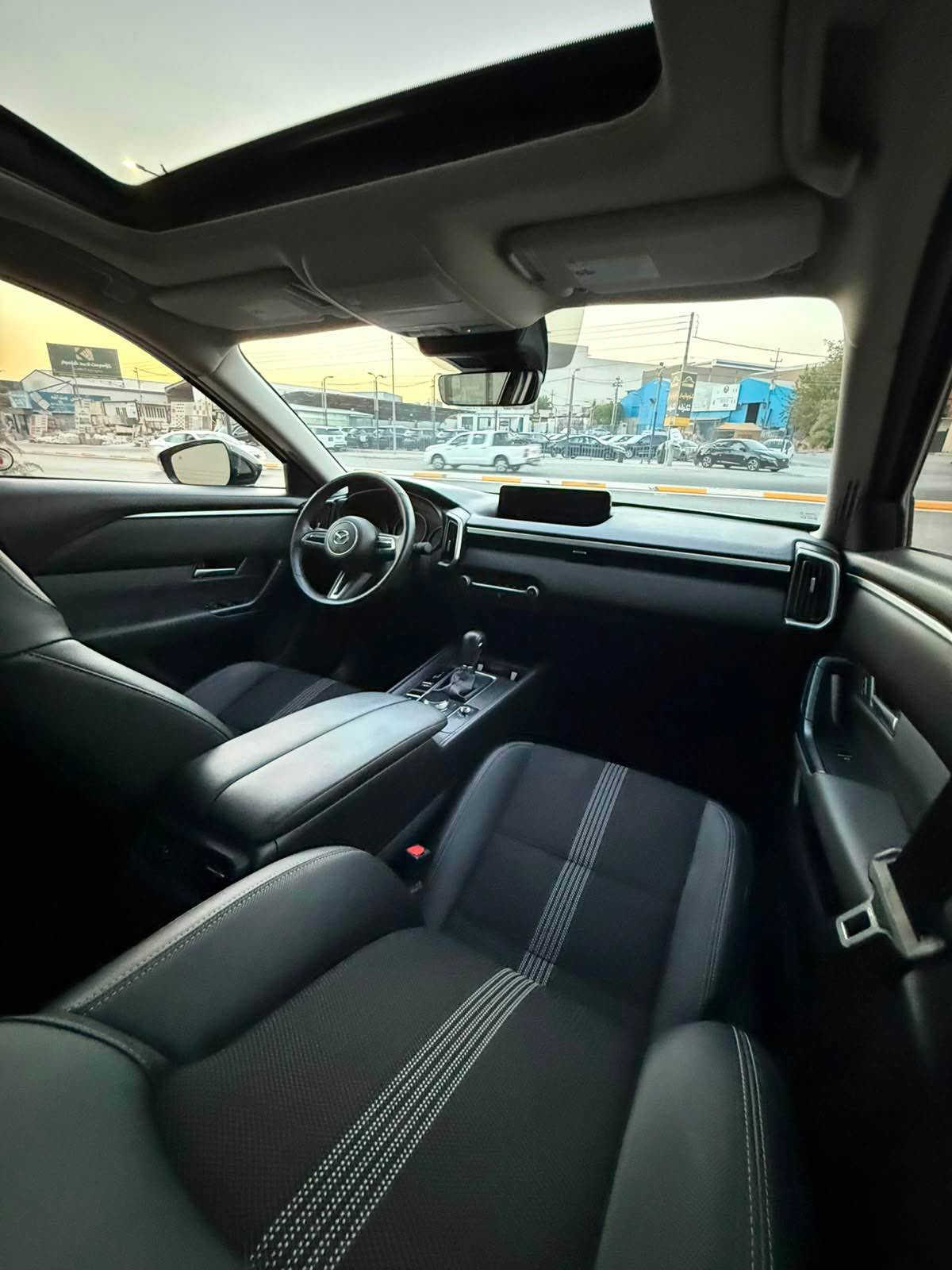 MAZDA CX-50 2025 premium 
مازدا CX50
AWD فور ويل -
بريك بسمه
كشنات تدفئة
رادار امامي جانبي خلفي
كاميرا خلفي
- شاشه كبيره
- حساس مرايا جانبيه
carplay WIFI NAVIGATION نظام -
- نظام النقطة العمياء
- هاند بريك بصمة + اوتوو هولد
- نظام توقف تلقائي عند الرجوع
- كاميرة خلفية بدقة عالية
- نوع المقاعد: جلد وكنتاره
- المصابيح: زينون - إضاءة ليد- ليزر
محرك 4 سلندر 2.5
ماشيه 16 الف فقط
حادثه بونيت چملخ بدون دواخل 
ترقم شمال فقط (سليماني-أربيل-دهوك)
موبايل/*********** السليمانية, العراق
