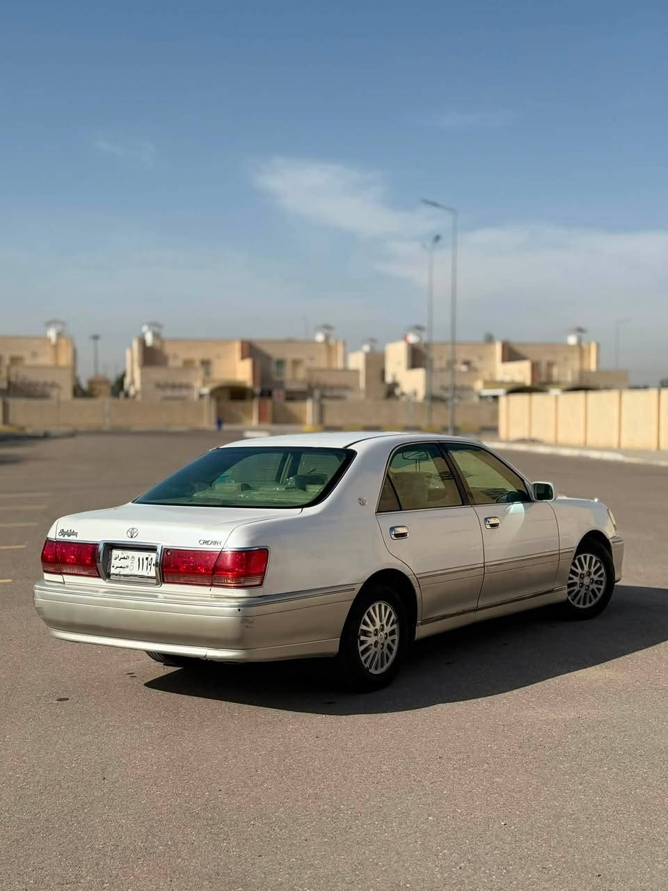 جنون موديل 2000 للبيع 
مكفوله من الكص والنقل والأصوليات 
مكينة 3000 جديدة
كير اكسل كفالة
كهربائيات كاملة
 100 وبيها مجال 
هزه جديده
رقم بصره كامله تحويل مباشر باسمك بدون اي رسوم
للاستفسار
***********
