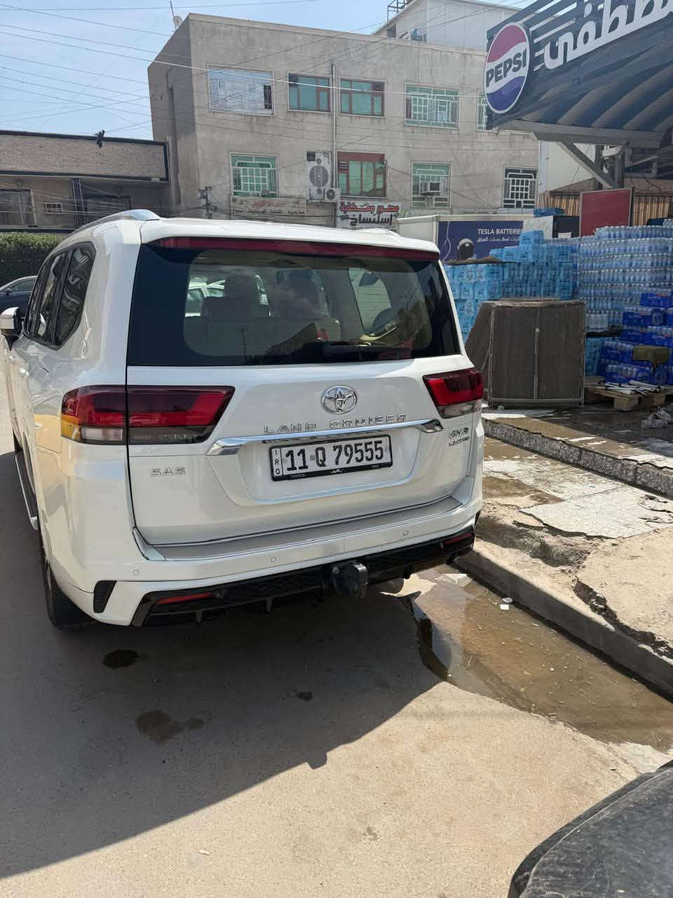 السلام عليكم للبيع  لاندكروز GXR شركه SAS بعدها بالضمان اضافه سنة وصيانه مجانية بعد 55 الف لمتد SASموديل 2024 محرك 4000  ماشيه 51الف رقم بغداد بسمي تحويل مباشر للاستفسار ***********
مكاني بغداد حي الجامعة السعر 685 $

