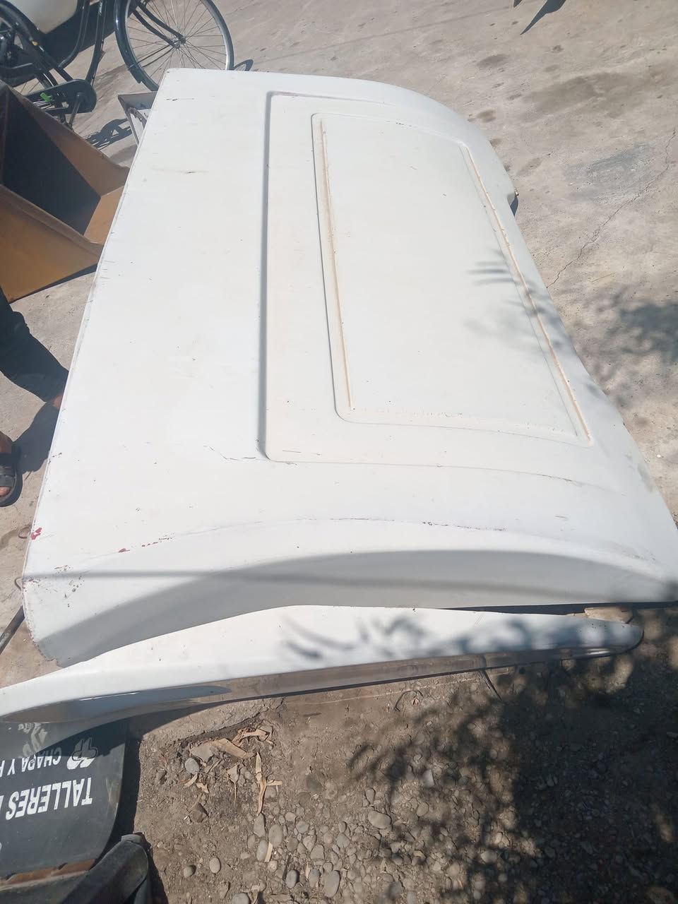 للبيع..... 
كاسحه + زعانف + صنية عربانه
جدد مستخدمين شي قليل
مكان الموصل
***********
 ***********
