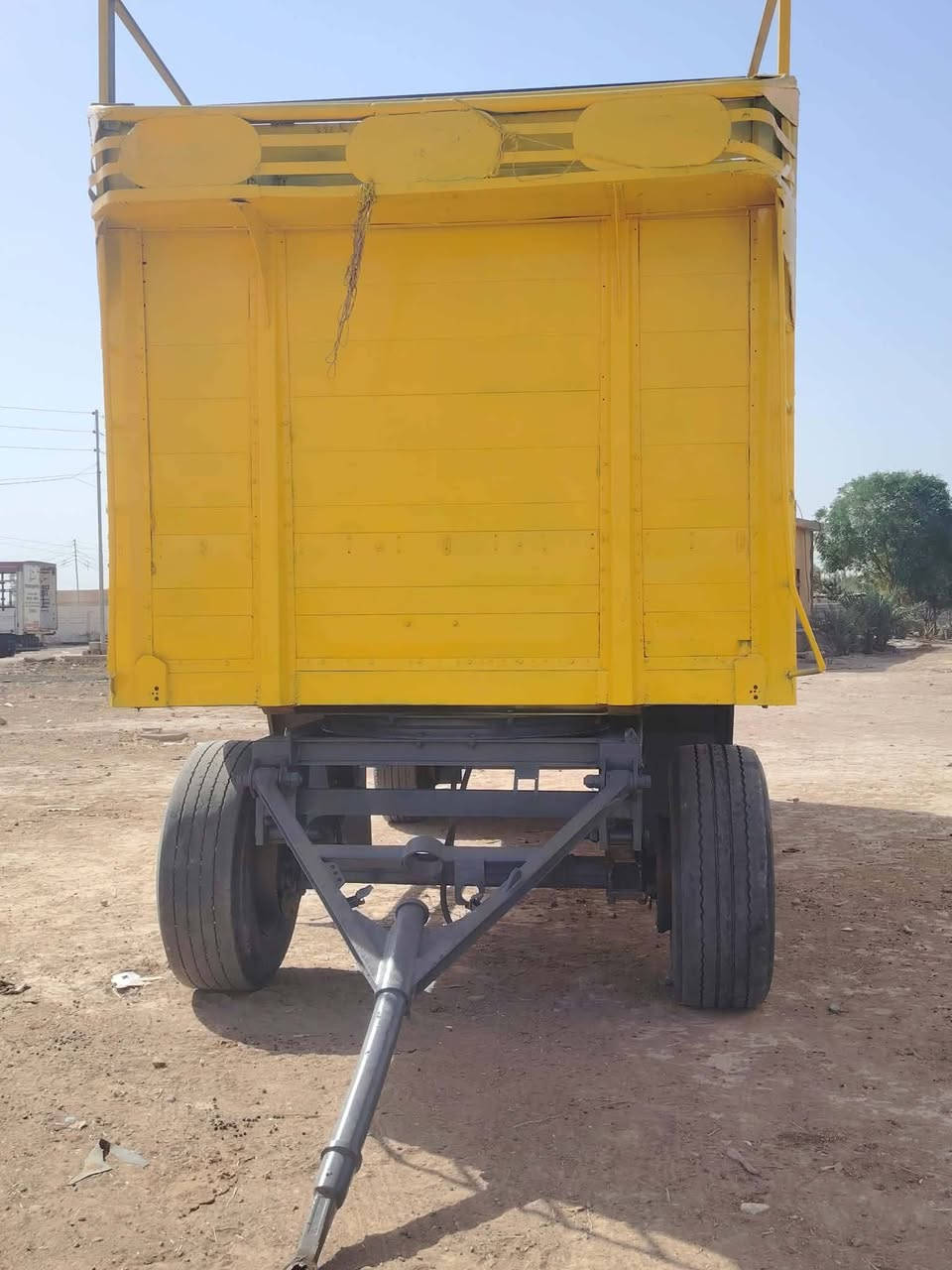 مقطوره تك اوربيه سبرنك للبيع طولها 7ونص مكان ديالئ ***********
