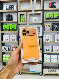 ايفون 17 برو ماكس • ٢٥٦ • بطارية ١٠٠٪