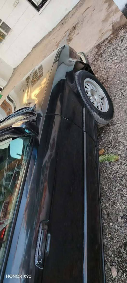 بيع او مراوس حسب القناعه
735 BMW

1992 رقم انكليزي سياره جاهزه عدا التبريد 

ترايك وين ميعجبك كير ومكينه وحداديه جدد تخم تاير

السماوه *********** السعر42وبيه مجال

