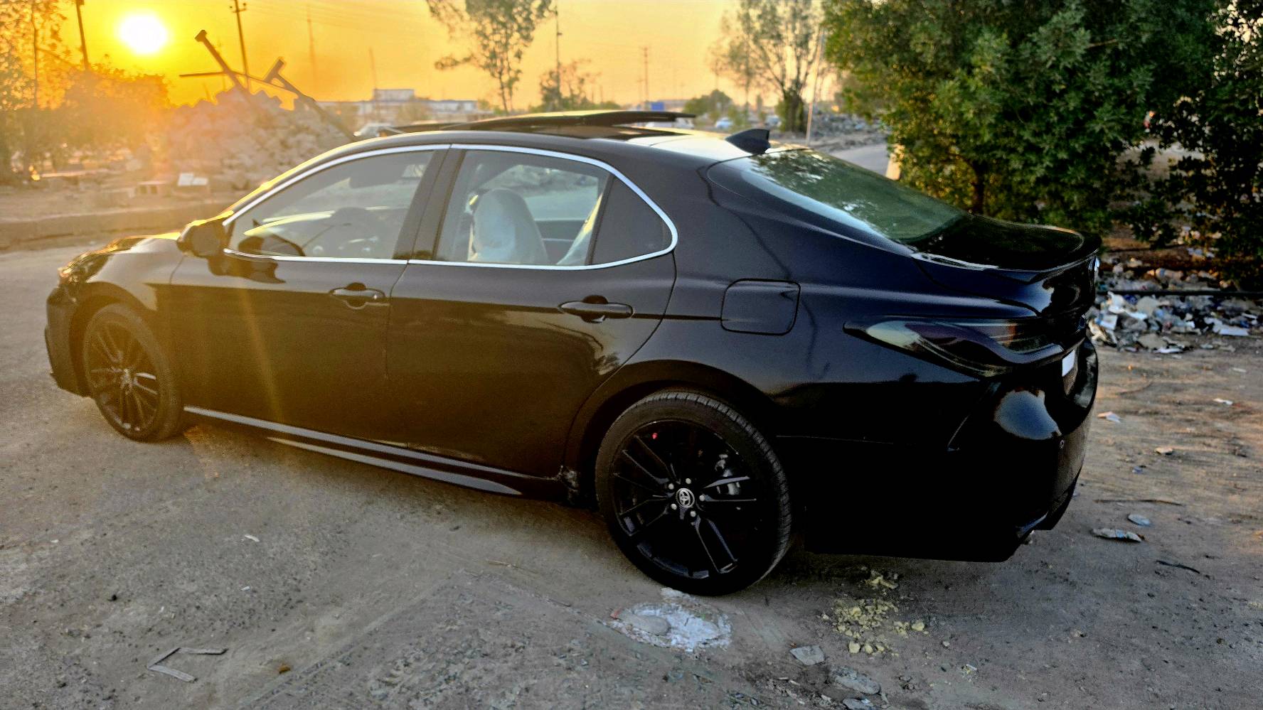 تويوتا كامري XSE 
 - TOYOTA CAMRY XSE
فول مواصفات ياباني أصلي – مواصفات أمريكي
سقف بانوراما
داخلية اسود جلد
كراسي تدفئة + بصمة
شاشة وسطية ونظام Apple CarPlay وAndroid Auto
3 مودات قيادة 🚗 NORMAL- 🏁 SPORT-🌿 ECO
كاميرا خلفية
كراسي كهرباء
لايت LED وزينون
تحذير خط السير
بدون شاصي
معوقين قادسية