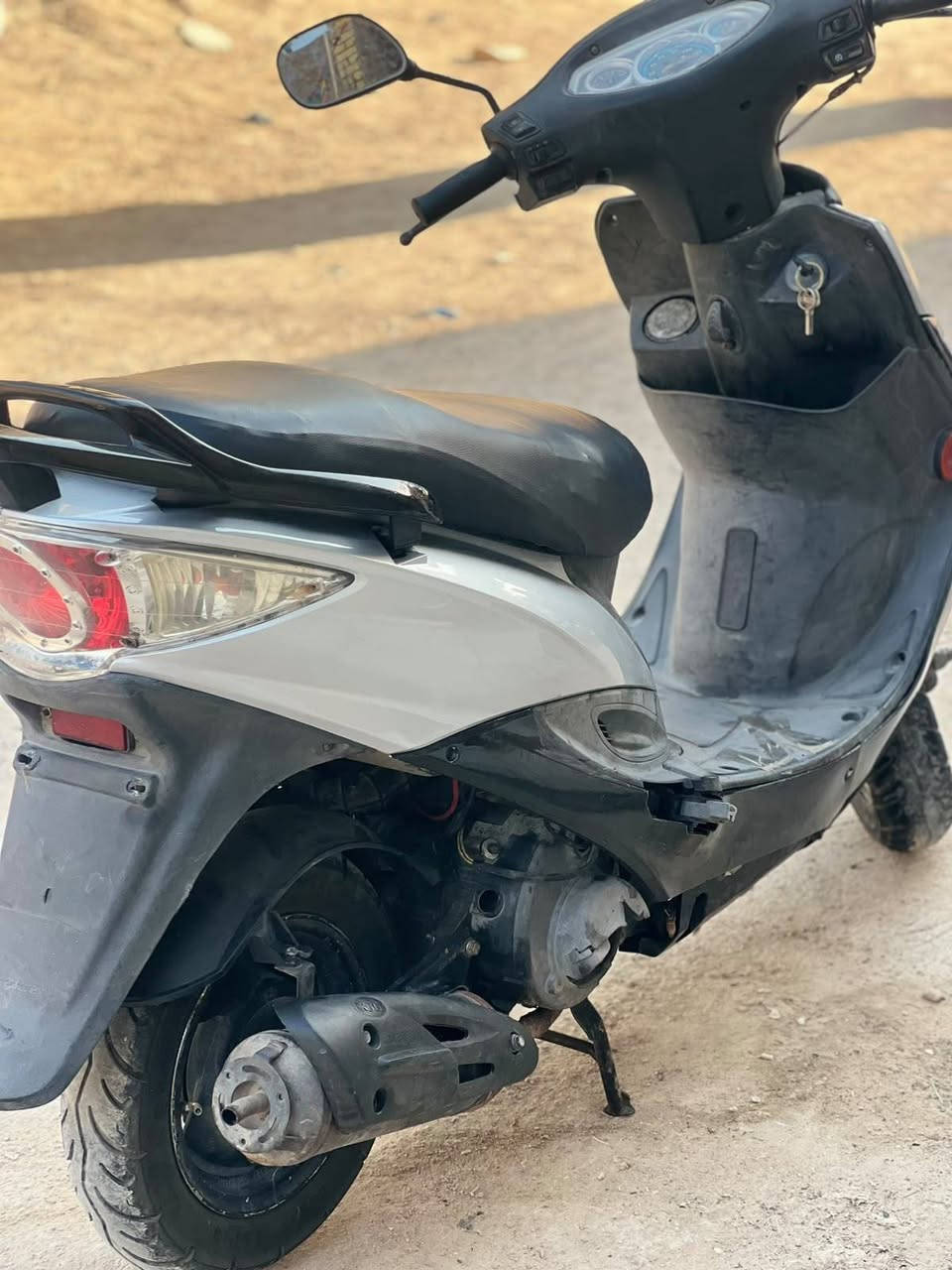 السلام عليكم كامكو جي فور مامفتوحه برغي ٨مامبدل بيه دراجه كله ختم واحد وضعه البلادي كله شغال سلف هندر اشاير كله شغال مكاني نجف
***********
السلام عليكم كامكو جي فور مامفتوحه برغي ٨مامبدل بيه دراجه كله ختم واحد وضعه البلادي كله شغال سلف هندر اشاير كله شغال مكاني نجف
