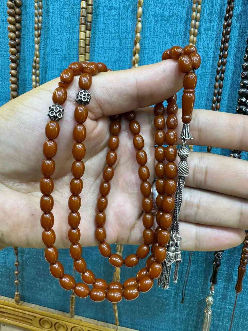 سندلوس الماني قديم انتيك عثماني
101 مسباح ولا غلطه نضيف تام موجود توصيل 
***********
