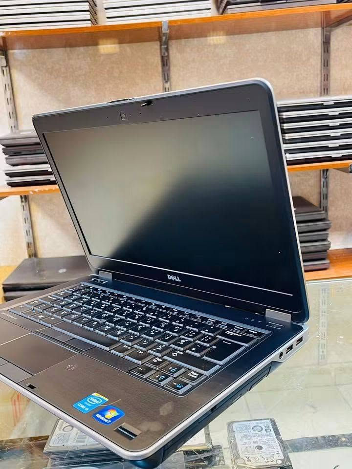 Dell latitude E6440 

Core i5 4210m
Ram 8G Ddr4
Ssd samsung pm810 256 sata2.5 
Gpu 2G amd radion hd 8690m + 2G sher 
Size 14.3 الرفاعي, ذي قار
