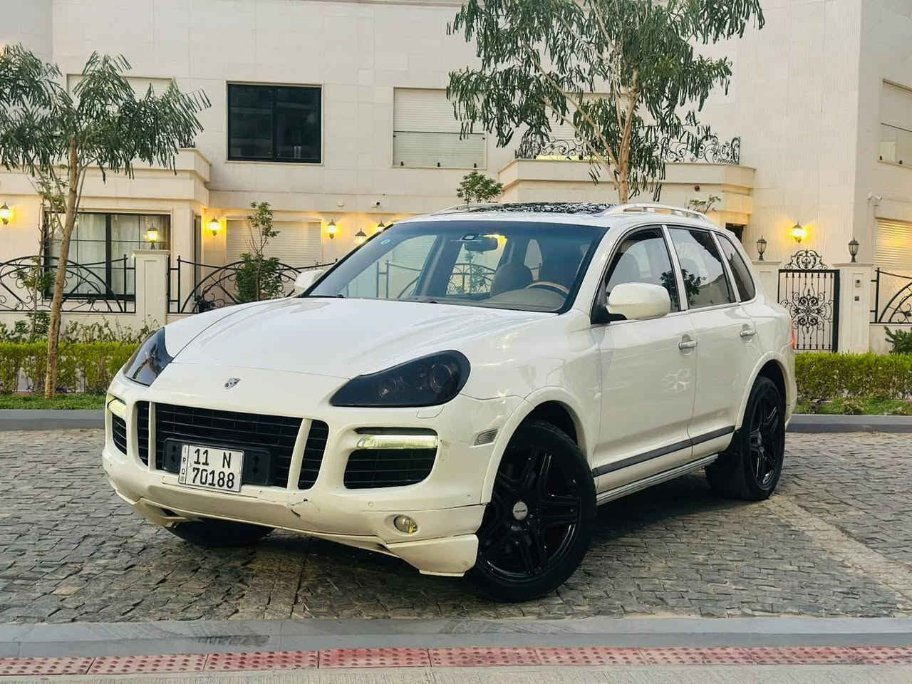 السلام عليكم بورش 2009 سياره جاهز السعر خاص بيع او مراوس حسب القناعه بدون حادث مكينه 8 كير كهربائيات حداديه كلها 
‏‪***********‬‏جاهزه السعر خاص مكاني بغداد المنصور فول مواصفات ‏‪السعر 120  بيع او مراوس  حسب القناعه موجود وتساب بغداد, العراق
