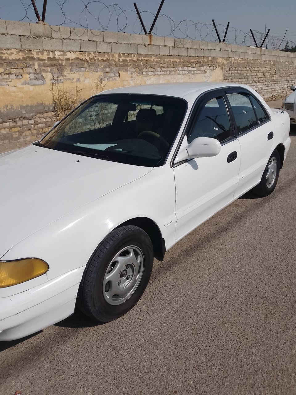 سوناتا تو للبيع كير محرك خير من الله كير أوتو موديل 95 تبريد شغال تخم تاير جديد سياره خير من مكان ديالى هبهب السعر 45 قفل ***********
