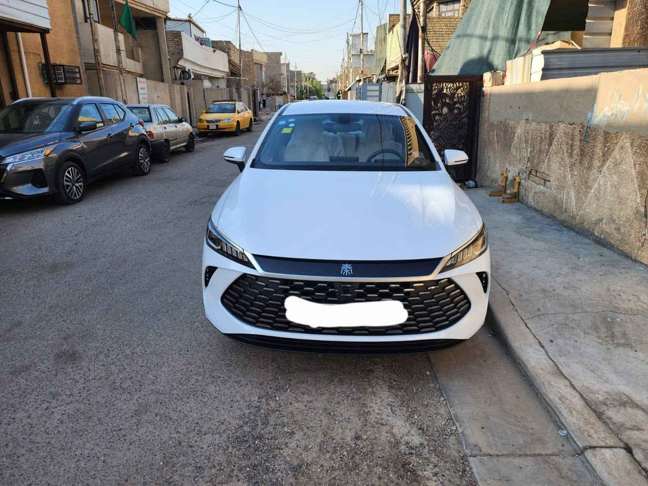 سلام عليكم عندي كن ابلاص داخل اكريمي ام ويل كب اصلي ماشيه 2000 الكلي رقم بغداد بسمي موديل 25 كفاله غير رصعة صغيرة بل جنطة مبينة بل تصوير  مكاني تقاطع الدرويش حي التراث قرب شارع 60  سعر 19.700مجال قليل رقمي *********** ابو علي
