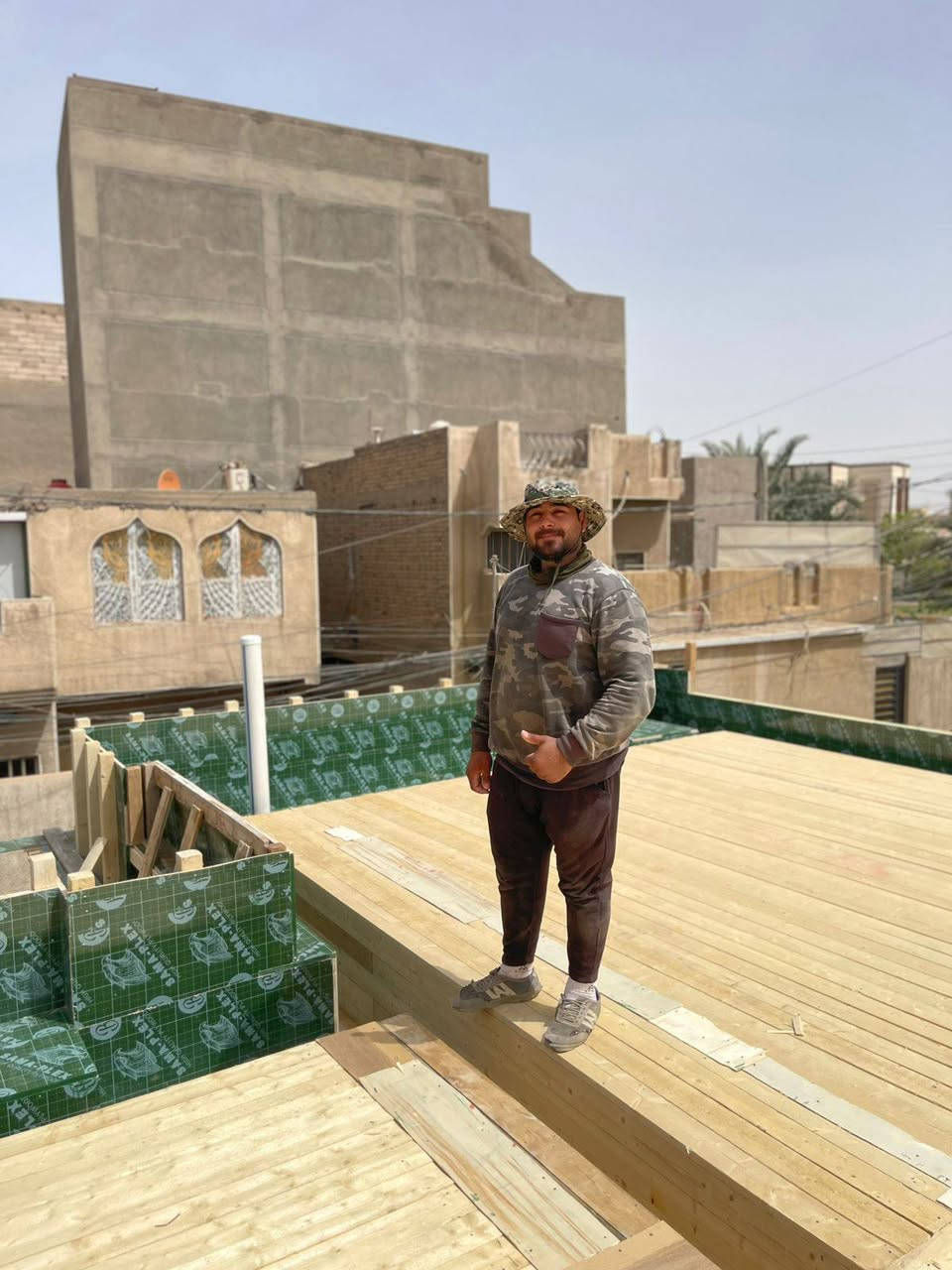هذه عملته اي شغل نجاره أو حداده متفرغين حالين بغداد  شغل درجه اولى تسليم مهندس اي ستفسار خاص مفتوح *********** بي واساب
