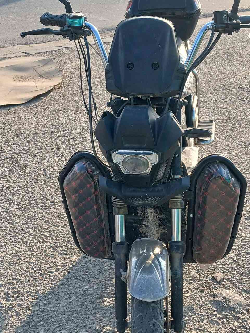 ماطور شحن موديل 2024
باتريات كله تقره 10
بي نقوصات بسيطه السعر 550 قفل 
رقم الهاتف ***********
ملاحظه البيع نقد وليس اقساط
