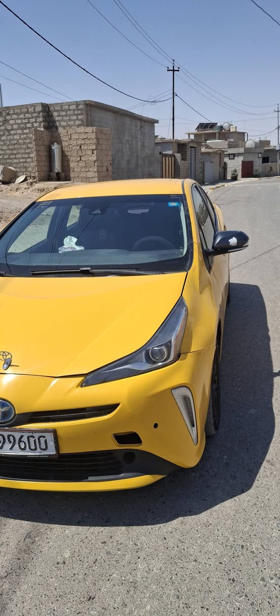 موديل 2022
رقم بغداد ل 29
هزة جديد 
السعر 145 
***********
***********

الضرر https://bid.cars/en/lot/1-80816523/2022-Toyota-Prius-JTDKAMFP9N3218834
