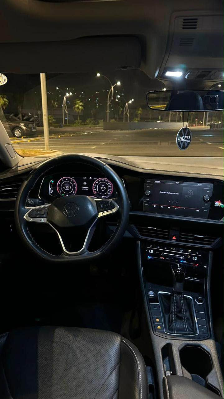 JETTA SEL PREMIUM R LINE 2024
٣٢ كلم ڕۆیشتوە 
پانۆڕاما گوشین کارەبای جلد گوشین گەرم و سارد صندوق شفت.....
هیچ مەسروفی تێدا نیە سەیارەیەکی تا بڵێی جوانو پاکە 
صندوق و ڕوبعەک بۆنیت سبوغە بێ ناو گرتن ئێڕباک سیستەمە ڕەسمی دەعمیم دانایە
حەماوەو ڕادێتەو بەردی گزۆزو گێڕو مەکینەو کارەباییو هەمو هەموو شتەکی بە شەرت یەک دینار مەسروفی نیە ١٧٥ مەجالی برایانەی تێدایە *********** وەتسئاپ. أربيل, العراق
