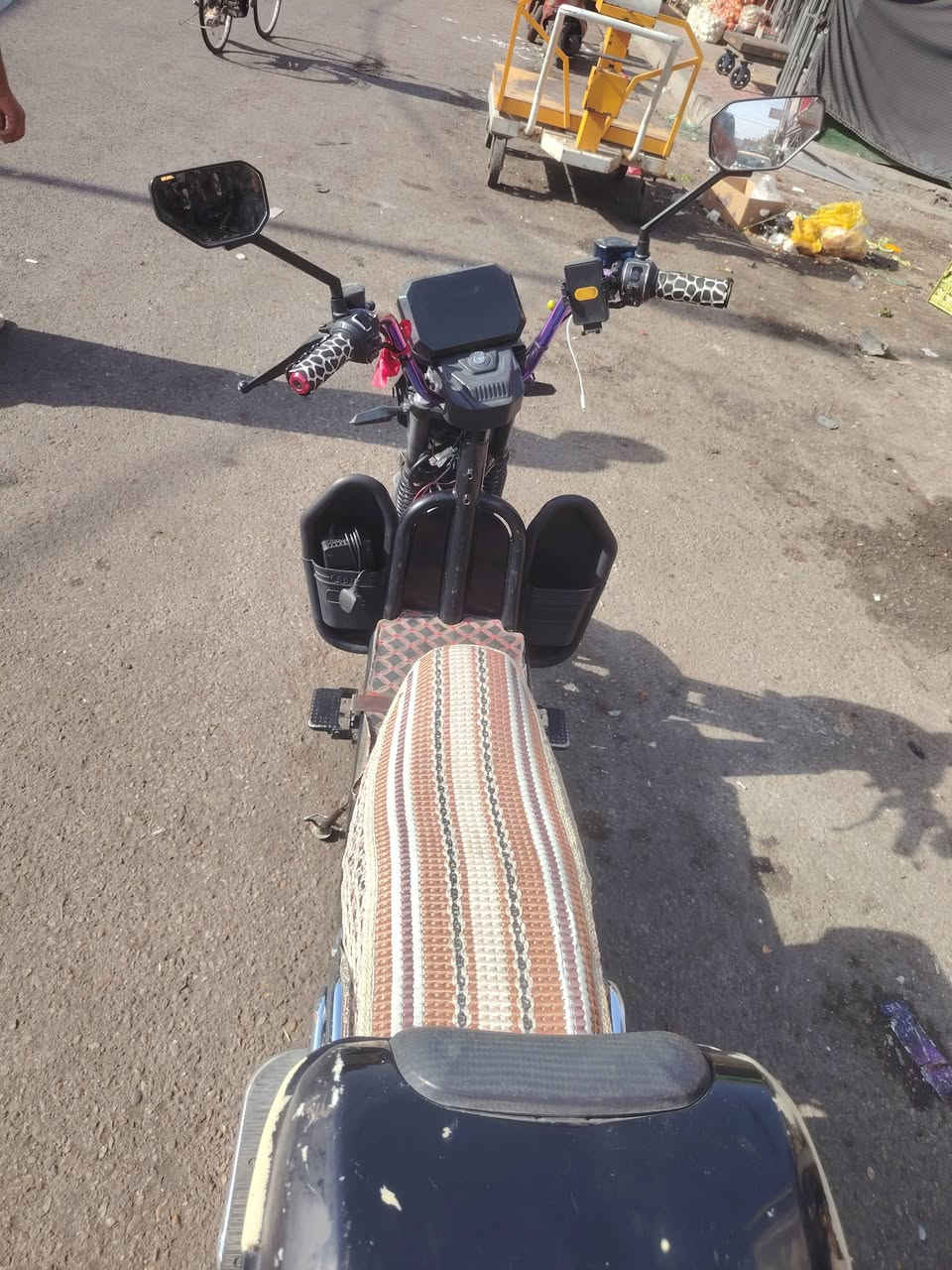 سلام عليكم شباب موطور جبلي نضافه واحد عله واحد بطاريات فحص اذا 11 تاخذ اسويج الموطور شباب رايد موراوس بيراني لو هيوشه وشكد فرق انطي رقم الهاتف ***********
