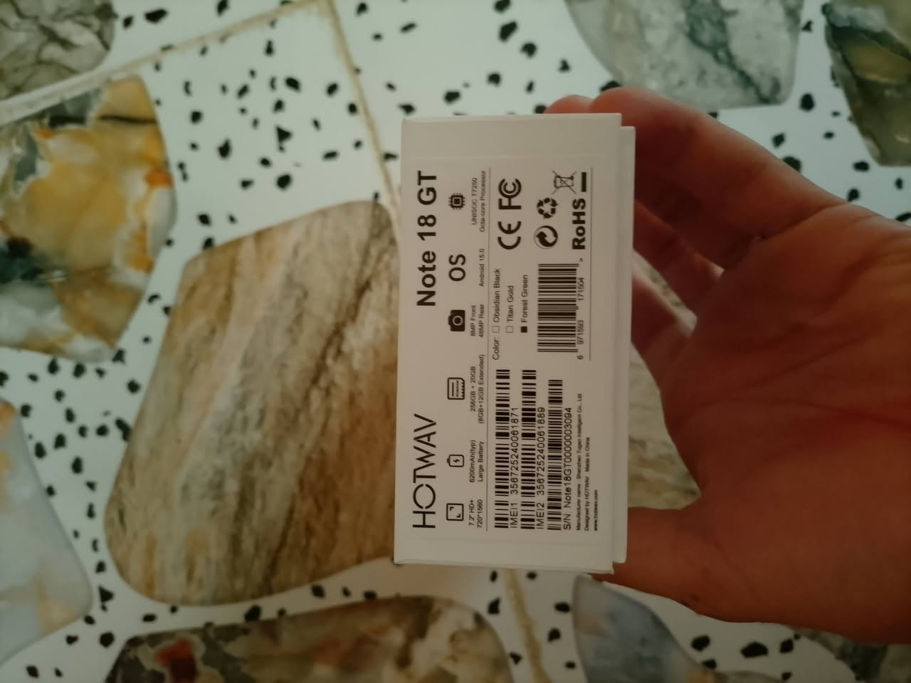 السلام عليكم تلفون اخوان جديد بالباكيت ما ابي كل شي شرط ذاكرته 256  سعر 230 مكان جنوب الموصل تعال خاص ***********
