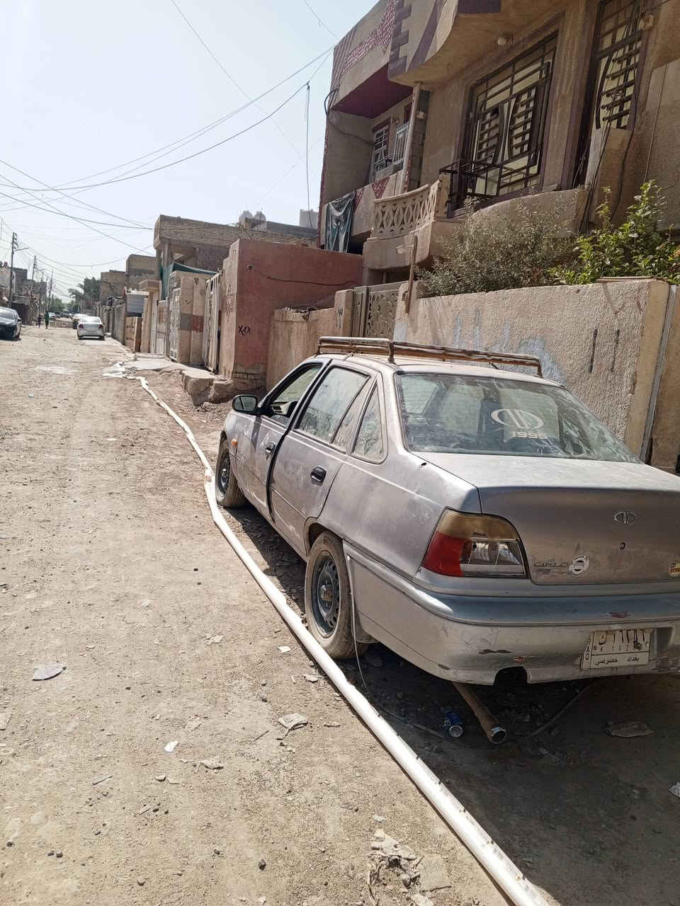 السياره نوعيه سلو الموديل 1995السياره رقم بغداد السعر 10ورقات الرقم ***********
