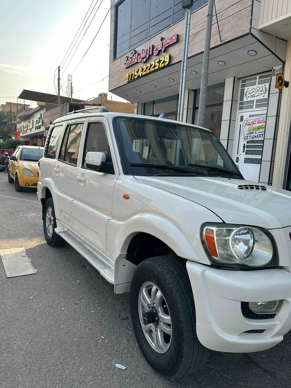 ماهندرا • ٢٠١٢ • ٧ راكب
