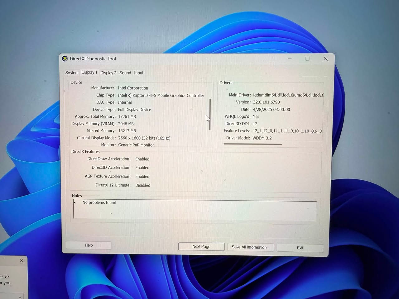 السلام عليكم
لابتوب للبيع المواصفات مذكورة بالصور 
لابتوب فول للاخير او مكفوله من كلشي 
سعرها ٢مليون ٤٥٠  الف وبيها مجال 
حاسبه جديده شرط الفحص باي مكان يعجبك
***********
