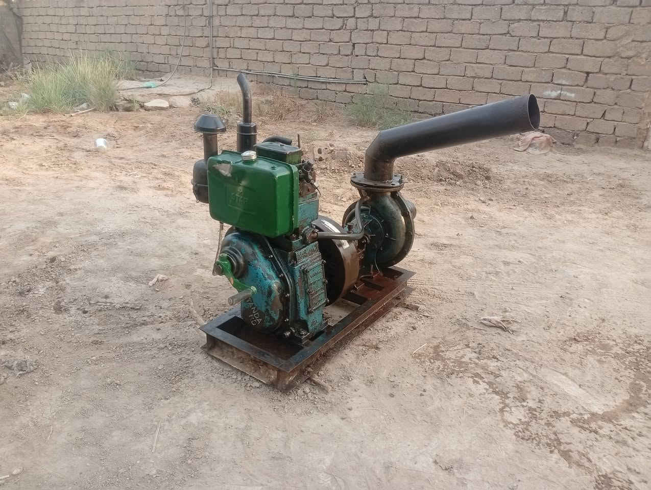 السلام عليكم ماطور 10 حصان خنزيره 6 × 6 غرافه ضغط ماطور جديد متعهد بيه على الشغل مثل ما تشوفه بالفيديو 
رقه نوعيه كل ستار 
 المكان بابل السعر 500
الاتصال ***********
