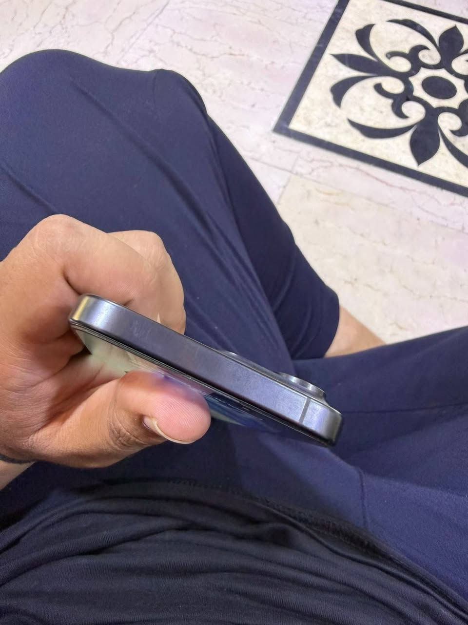 السلام عليكم
ايفون ١٥ بروماكس
ذاكره ٢٥٦
بطاريه ٨٣
الجهاز نضافه ١٠٠٪٩٠
بدون ملحقات
970
مكان الجهاز بغداد الحبيبيه 
***********7
