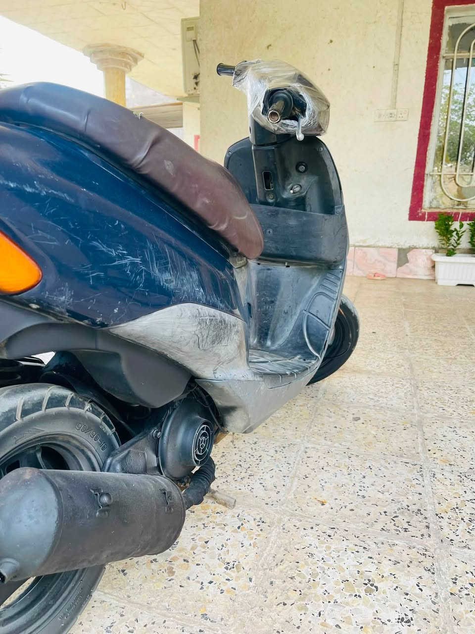 السلام عليكم دراجه ياباني سرعه 60 مكينه بلادي ما مفتوحه الدراجه نضيفه كفرات بلادي السعر 150 مكاني حله مركز ***********
