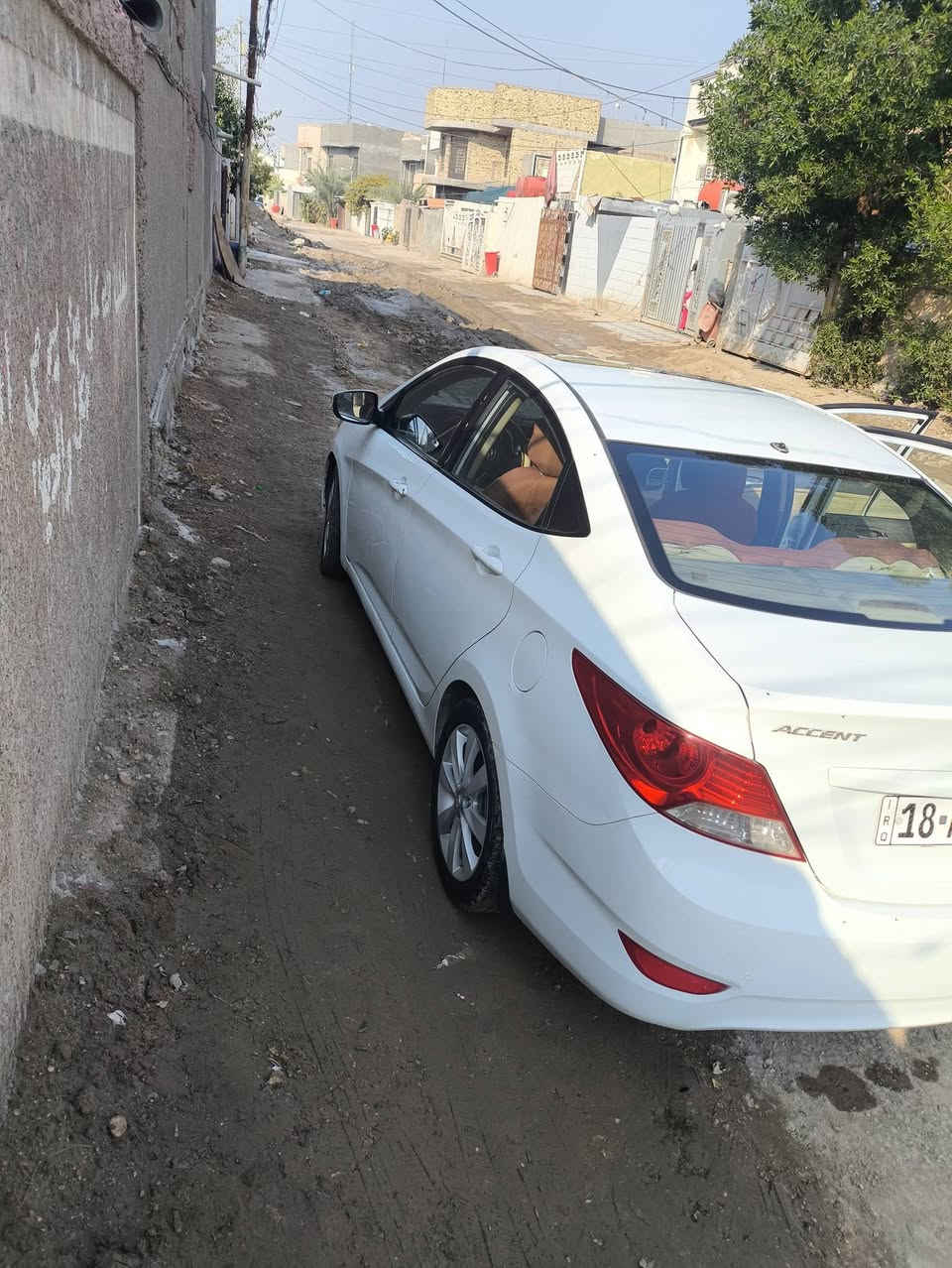 السلام عليكم ..
للبيع اكسنت ٢٠١٤ خليجي فول مواصفات ١/١ ( بلو ) كفالة عامة
سيارة جداً نظيفة بدون اي نقص شرط الفحص محرك ١٦٠٠
رقم بابل مشروع وطني سنوية باسمي 
المواصفات :-
- فتحة ( سلايد ).  - شاشة كبيرة + كامرة 
 محرك ١٦٠٠ مكفول 
 اشاير مري 
وباقي المواصفات المعروفة للاكسنت 

السعر113 ورقة وبيه مجال لشراي
***********
مكان بابل حي نادر كراغول
