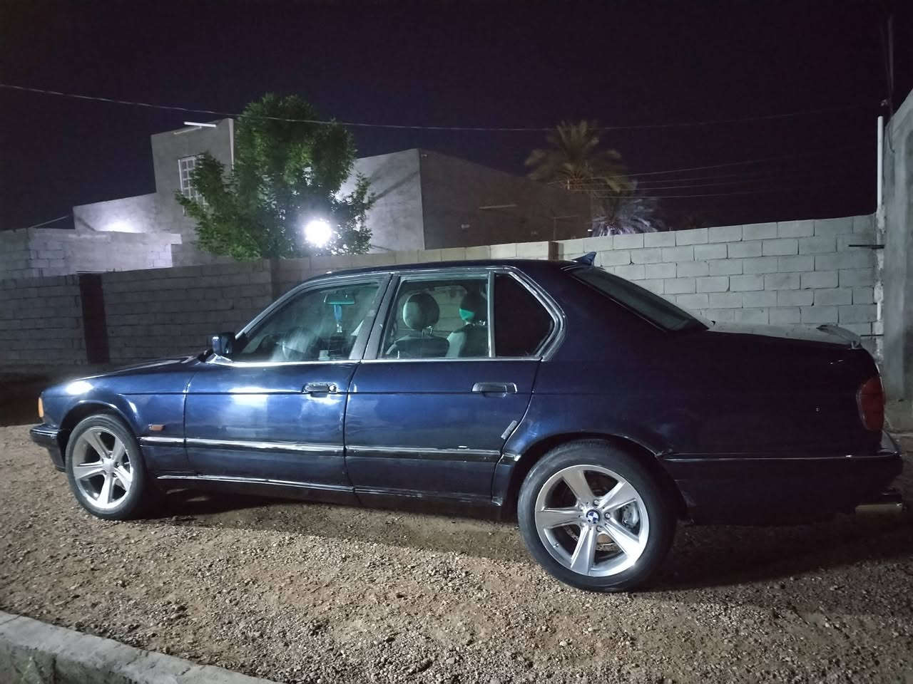 السلام عليكم ورحمة الله وبركاته
بي ام دبليو  735    BMW
للبيع او مراوس حسب القناعه
موديل 91
رقم انبار الماني
مكاني الرمادي
محرك مفتوح 6 سلندر
كير ومحرك خير من الله
السعر 47 بيها مجال
للاستفسار الاتصال
 على الرقم ***********
