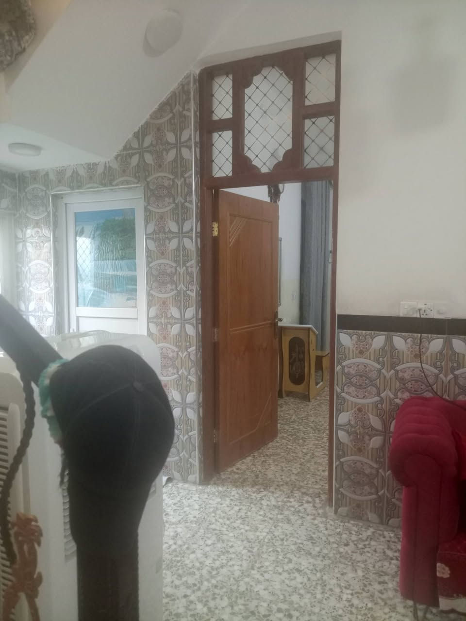 دار للبيع المساحه //150/متر طابقين بناء حديث 

حله ابو خستاوي جهته المرور شارع سيد علي ازوير الغربي 

علا الشارع الرئيسي قريب علا شارع كربلاء خدمات كامله 

طابقين. درجة اولى جاهز//***********
