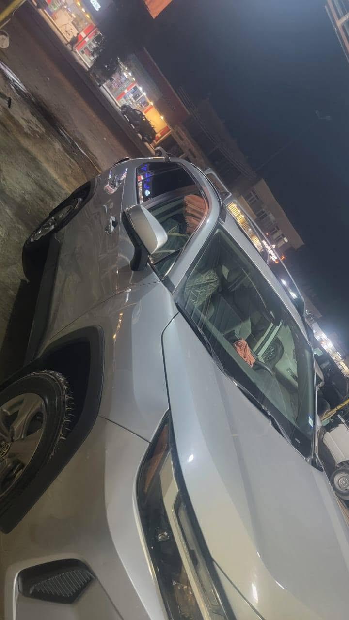 سلام سياره راف موديل 24 فول مواصفات للبيع سعره 21000دولار بيه مجال مكلف بالنشر رقم صاحب السيارة ‏‪***********‬‏

