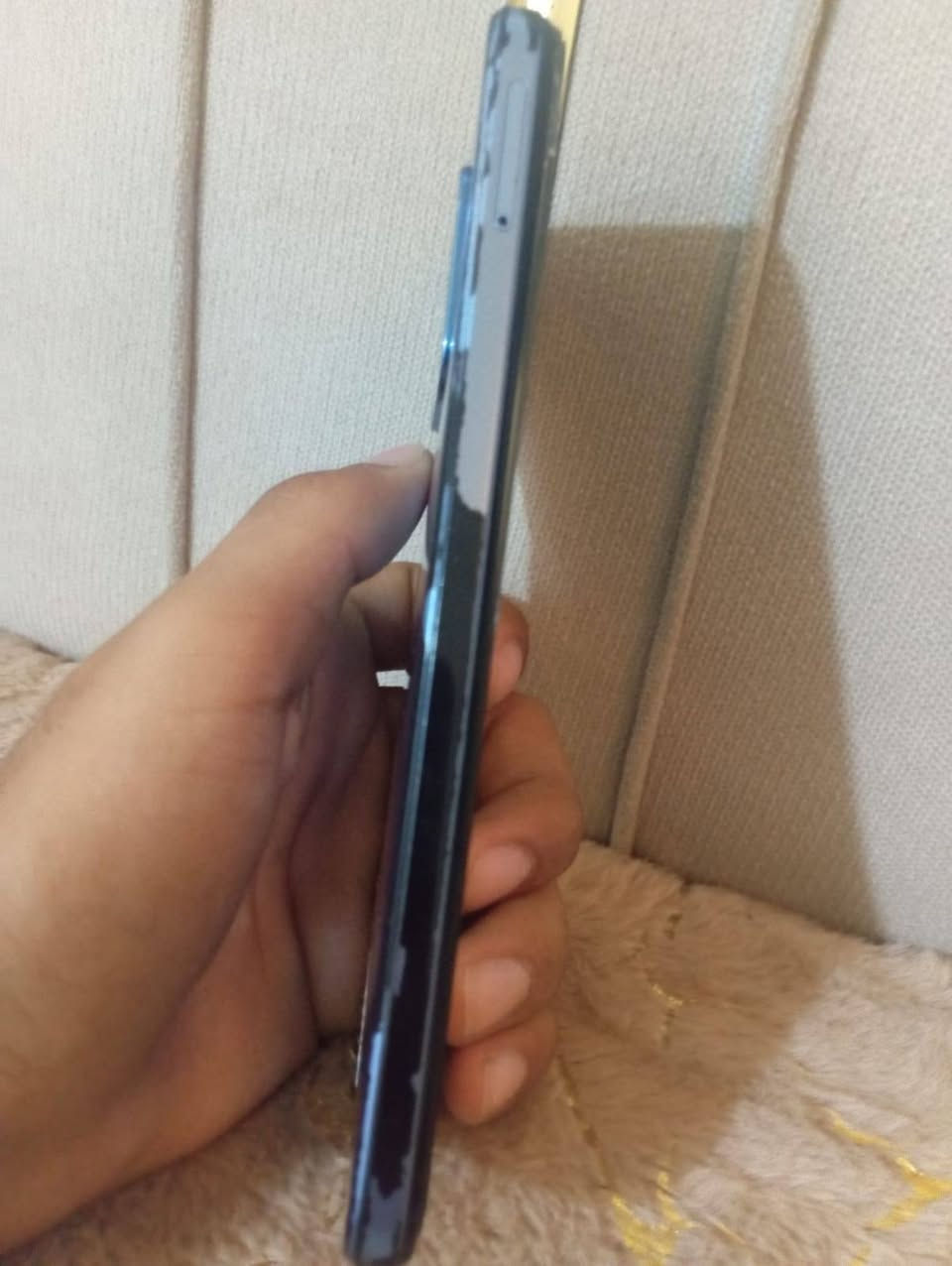 هونر اكس 6لببع او مروس مابي اي شي بس شاشه من فوك مكسره خفيف ما يثر على لمس شحنه فول انتصل كامرات فول بس اماميه مغوشه يراد اله تنضيف ذكرته ١٢٨سعر 74بي مجال سعر مناسب راسلني وتساب ***********متوجد او ماسنجر
