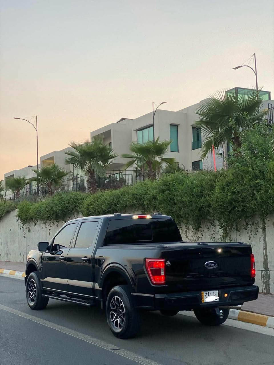 فۆرد F150 مۆدیل 2023 سوپەر 4*4
مەکینە V8 5.0L
کوشن جلد و خەزن و کارەباو هیتەر
شاشە گەورە
گێچ ئەلکترۆنی
کۆدی دەرگا
بەسمە و شەغال
حاسەی پێش و دوا و لاتەنیشت و کامێرا
لایت LEd
زۆر مواسەفاتیکە
بۆیاخ پەلەیەک بۆیاخی هەیە
و بۆنید و چەمەلەخی سەکن گۆڕاوە بە بیلاد
هەموو گیانی بەشەرت
کتابی جامڕەشی هەیە و سەنەوی تازەیە

شوێن سلێمانی

بۆ سعر پەیوەندی بکەن(📥)

گێر و مەکیەنەی بەشەرت 
هیچ کێشەیەکی تێدانیە 

ژمارەی خاوەنەکەی 
***********
