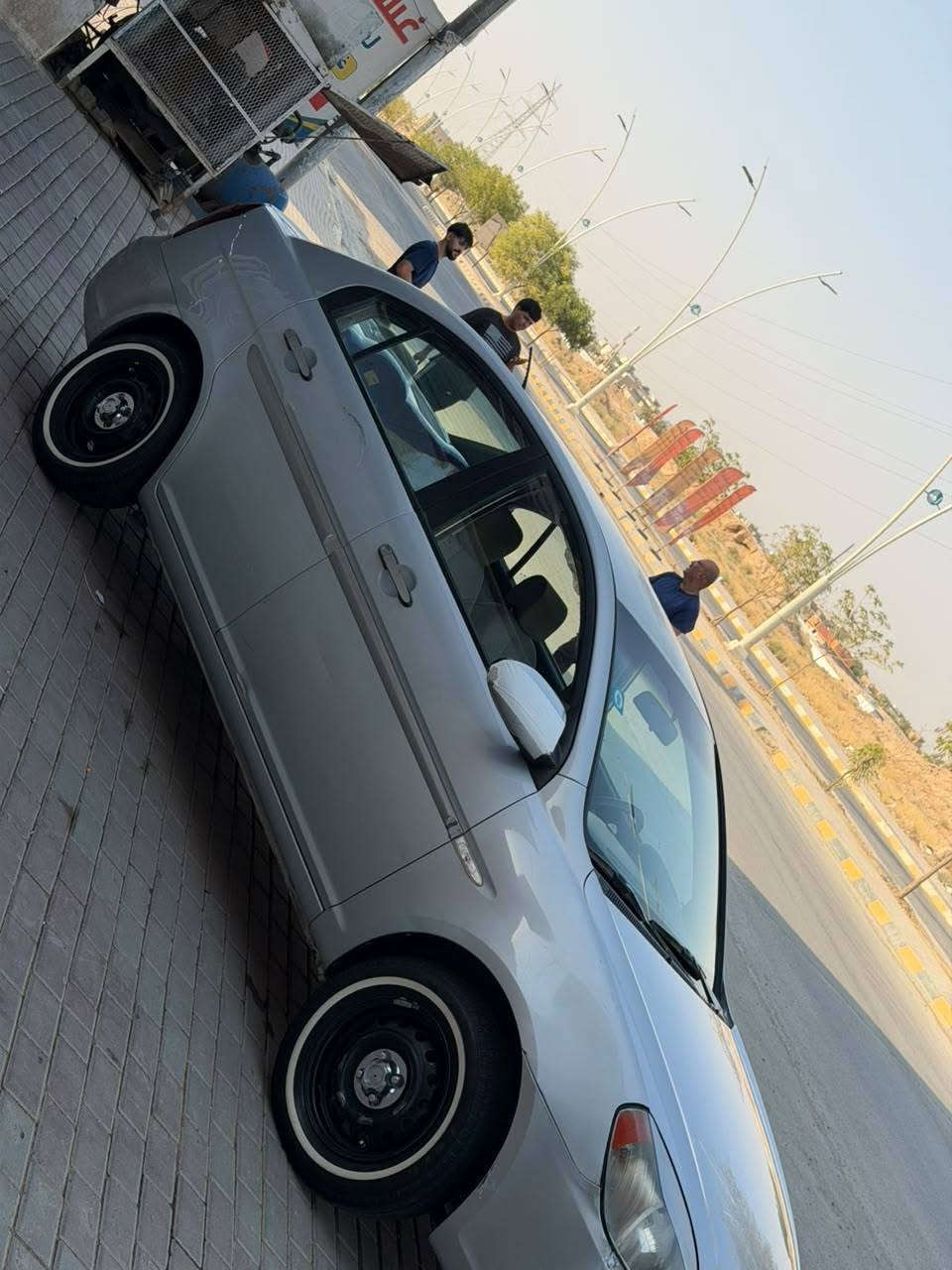 سلام عليكم أكسنت ٢٠٠٨ خليجي جاهزه على اخر حبايه سياره كلش نظيفه مابيه كل نقص الصدر اليوم كمل تبريد مكينه كير تخم تاير خير من الله بيه جاملغ وبنيد بدون دواخل السياره رقم سنويه جديد دولي مداور داخل لونين..... سعر السياره ٧٧ وبيه مجال مكان السياره صلاح الدين تواصل
***********
