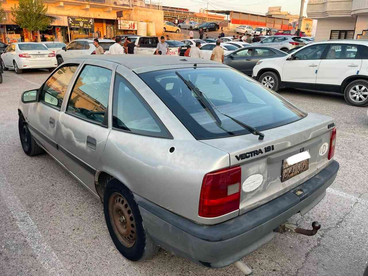 اوبل فيكترا موديل 1992
حجم محرك 18
محرك بيها ديكل ازرق
هيكل سياره نضيف
بيها جاملغ خلفي شوية صبخ سياره بدون ضربة 
سيارة مال بيت 
وكالة بسمي تحويل شرط 
غرامة عليها 150 الف 
سياره حلوة بس بي قطع واحد صبخ شوية 
مكان سيارة عقرة 
رقم تلفون واتساب فايبر 
***********
