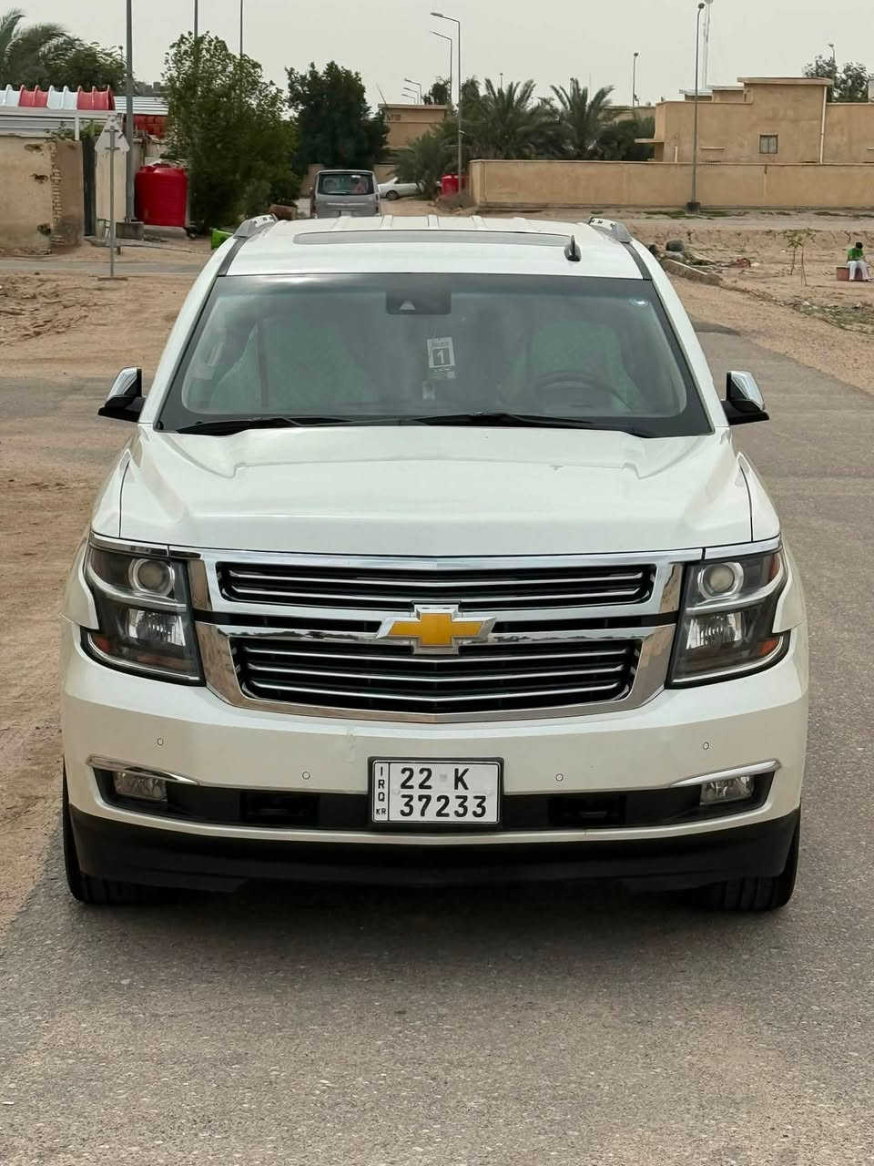 السلام عليكم
تاهو مديل 2015 LTZ خليجي 
السياره مكوفوله سابقا من الدعاميه للدعاميه بس صارت عندي شخط جاملغ الوره جهة السدر على كد 5 سانتيمات ومو ضربه سياره لا بس حكه بل باب 
السياره نضيفه كلش و السياره تنافس جدا 
السياره بحاله الوكاله برغي ما مفتوح بيها 
مواصفات السياره:
رادار أماي وخلفي 
جنطه كهرباء 
فتحه 
عليها لايت كلش قوي ب 400 دولار (ناصي - عالي - سكن)
سستم صوت boos
تحكمات تبريد خلفي
شاشه خلفيه 
كشنات  جلد
وداخل اوف وايت ( بيجي)
وباقي مواصفات الLTZ معروفه 
السياره ماشيه 80 ألف كم 
السياره نضيفه بمعنى الكلمه 
مكفوله مكينه وكير وحتى من البراغي 

السياره رقمها أربيل 
مكان البصره 
السعر 350 وبيها مجال بسيط 

للاستفسار 
***********
