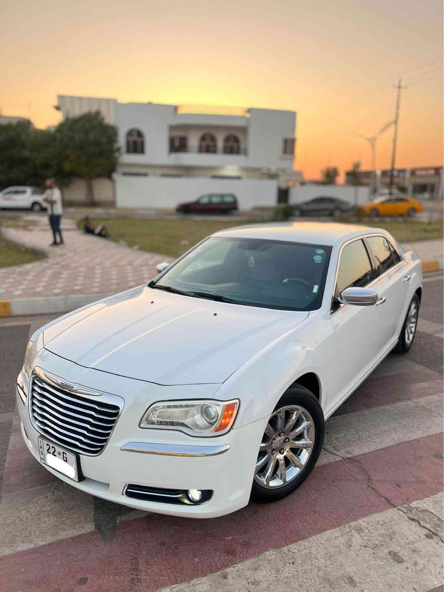 للبيع فقط . بدون مراوس
سعرها 173 ورقةً$
كرايسلر موديل 2012 خمس مواصفات ماشية 135 ميل
گير محرك صدر تخم تاير ويالة 18 اصلي اكسل تبريد شرط
شاشة جبير بصمة تشغيل عن بعد كشن جلد استخدام شخصي مال جناي تبريد تدفية شغال لايت زنون اصلي
سيارة بدون صبغ شكم مكانات بارد صغار بيها فقط باقي شرط الفحص رقم سنوية جديد بسمي احلا من صور سيارة
مكان سيارة كركوك داخل مركز مدينة اي استفسار اتصل

***********📞
***********📞

رقم كورك عليها واتساب . كركوك, العراق
