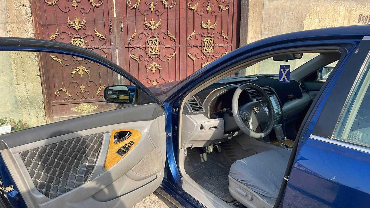 كامري ٢٠٠٧ • فتحة سقف • رقم كركوك