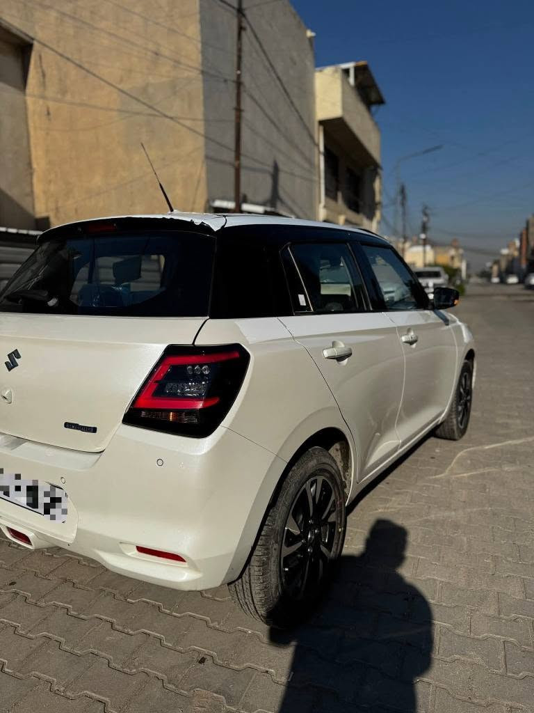 سازوكي سويفت  Suzuki Swift 🇯🇵

 وارد خليجي للبيع

2025 💡
Hybrid ⚡️

……….

بصمه + بصمه ابواب ⚙️
شاشه + كامره خلفيه 📸
كاربلاي + اندرويد اوتو 📱
تحكمات ستيرن اربع جهات 💿
قياده ذاتيه + تحديد مسار
شفتات ستيرن ✅
رادار امامي 📺
رادار خلفي 📺
رادار جانبي 📺
حساسات خلفيه❗️
لايت زينون عدسه 🌀
بروجكتر زينون عدسه 🌀
اشاير مري + مري شفط 〽️
كشاف ضباب 🔦 
تبريد بيانو 🎹 
مانع انزلاق ◀️
اوتو ستوب ➕
تكون مجهزة بـ 6 إيرباغات👁️‍🗨️

………..

ماشيه فقط ١٩ الف 🔵

  

رقم بغداد الجديد 🔺

باسمي  ومطلوبة أقساط بنظام الكفيل  يعني اسويلك وكالة 

كتلوكات الشركه بعدها بيها

السيارة خاضعه لضمان لمده 5 سنوات 

السعر ١١٧ وبيها مجال قليل
للاستفسار الاتصال على الارقام ***********
*********** المصيب, بابل
